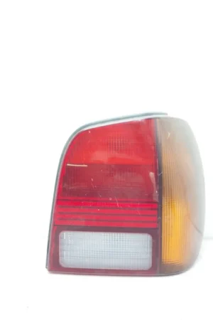 Bestseller PILOTO TRASERO DERECHO VOLKSWAGEN POLO 6N0945258A-8127445