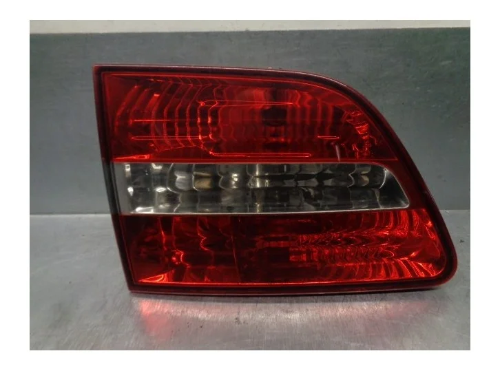 PILOTO TRASERO PORTON IZQUIERDO 51717943 DE PORTON 5 PUERTAS Gran Oferta